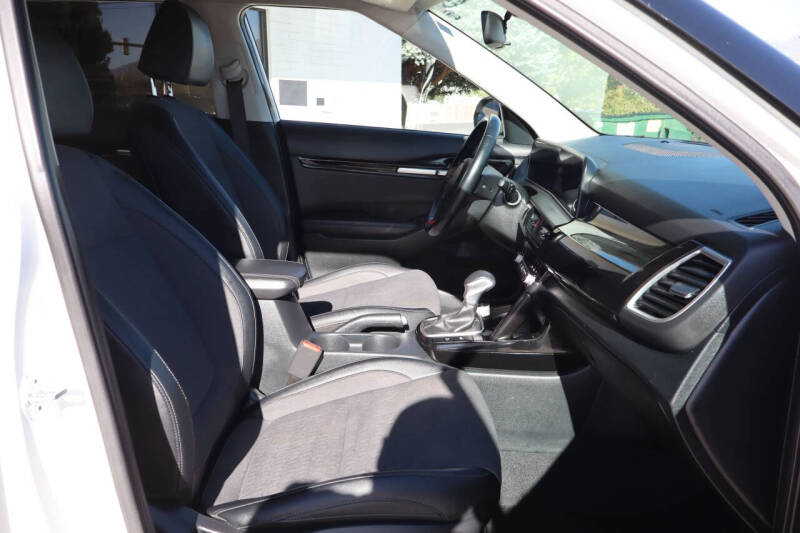 2024 Kia Seltos X-Line