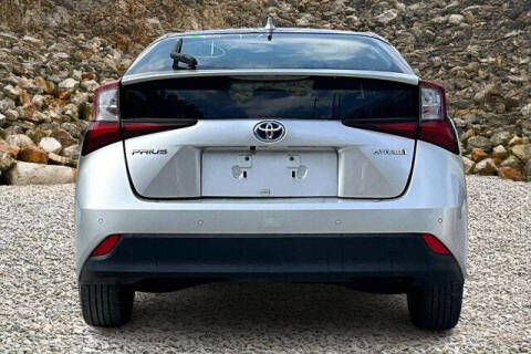 2019 Toyota Prius L Eco