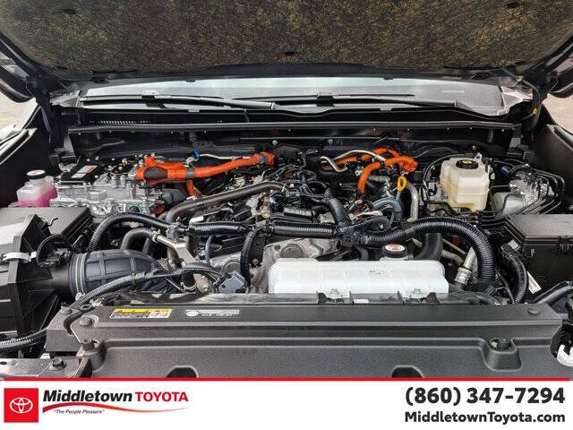 2025 Toyota 4Runner Trailhunter HV