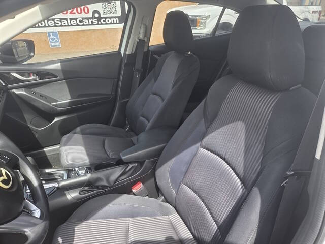 2016 Mazda MAZDA3 i Sport