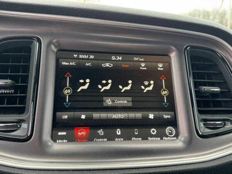 2022 Dodge Challenger