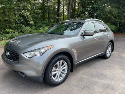 2010 Infiniti FX35 for sale at GEORGIA AUTO DEALER LLC in Buford GA