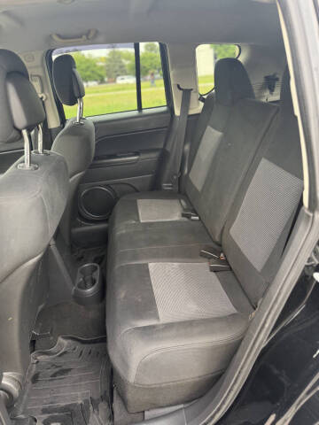 2012 Jeep Compass Sport