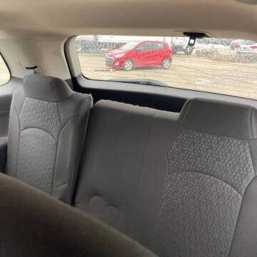 2015 GMC Acadia SLE-2