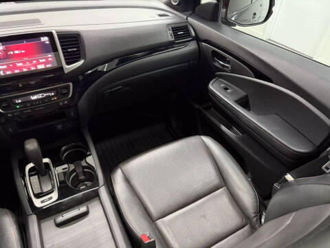 2017 Honda Ridgeline Black Edition