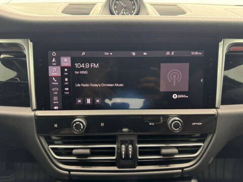 2022 Porsche Macan S