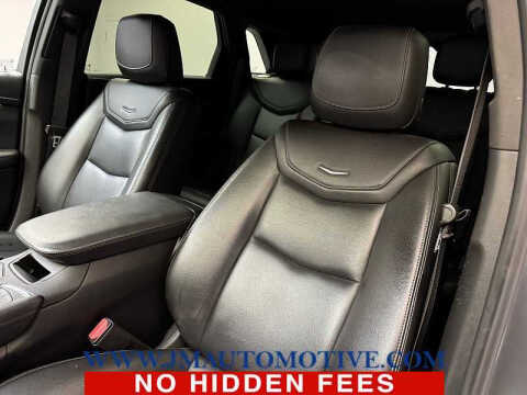 2022 Cadillac XT5 Luxury