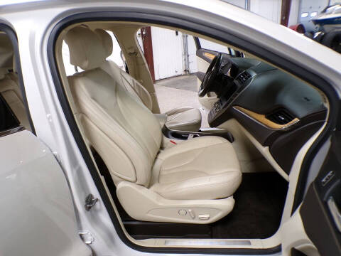 2016 Lincoln MKC Select