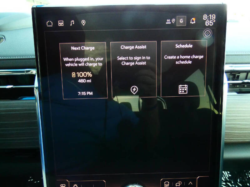 2025 GMC Sierra EV Denali