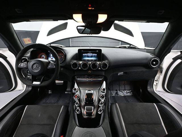 2018 Mercedes-Benz AMG GT R