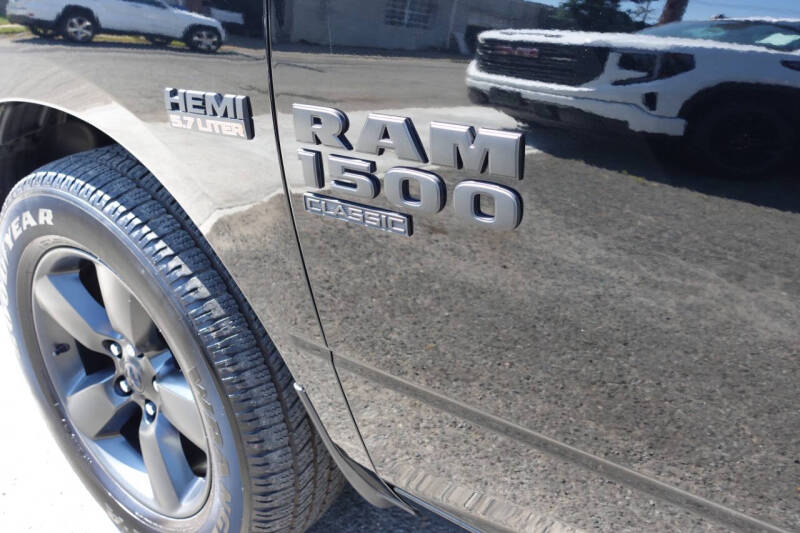 2021 RAM 1500 Classic Express