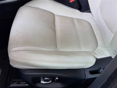 2020 Jaguar F-PACE 25t Prestige