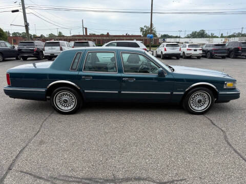 1997 Lincoln Town Car Executive
