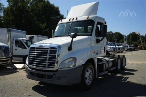 2015 Freightliner Cascadia