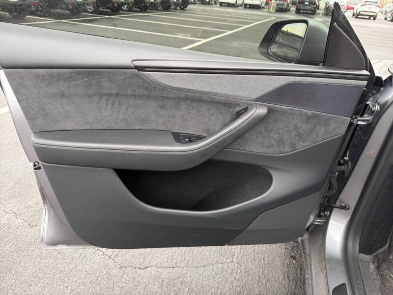 2026 Tesla Model Y Long Range