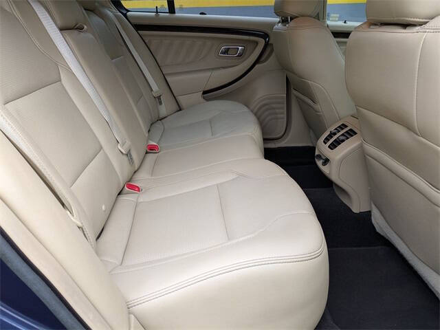 2016 Ford Taurus Limited