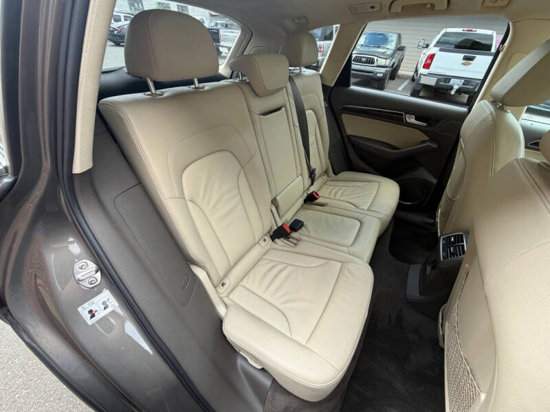2013 Audi Q5 2.0T quattro Premium Plus