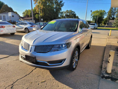 2016 Lincoln MKX for sale at Clare Auto Sales, Inc. in Clare MI