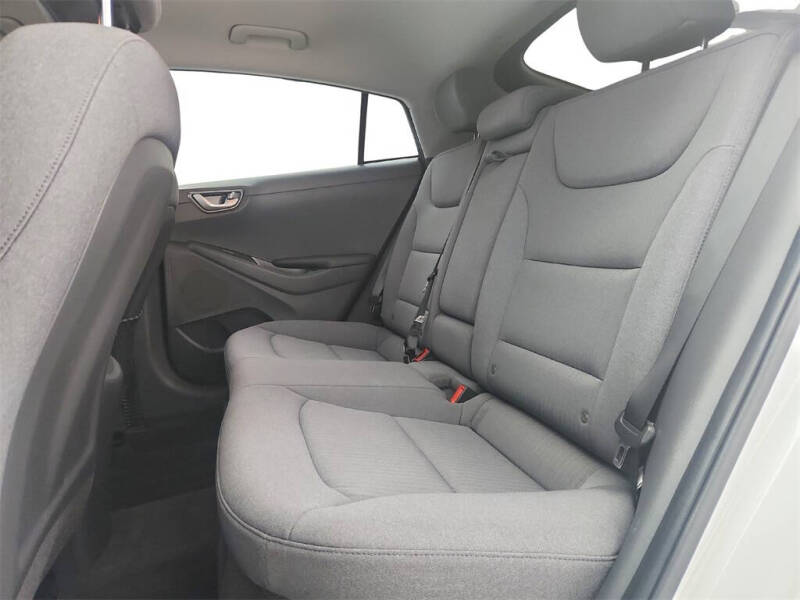 2020 Hyundai Ioniq Hybrid SE