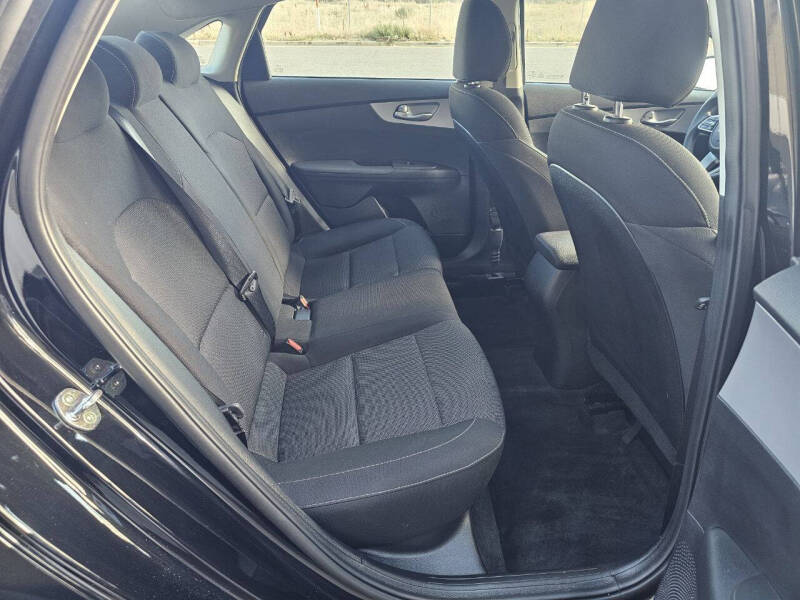 2024 Kia Forte LX