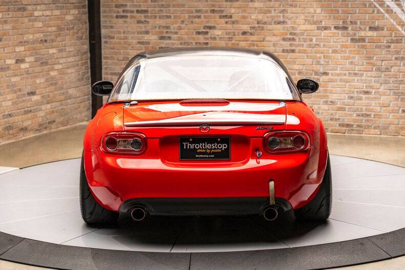2006 Mazda MX-5 Miata