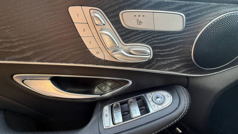 2016 Mercedes-Benz C-Class