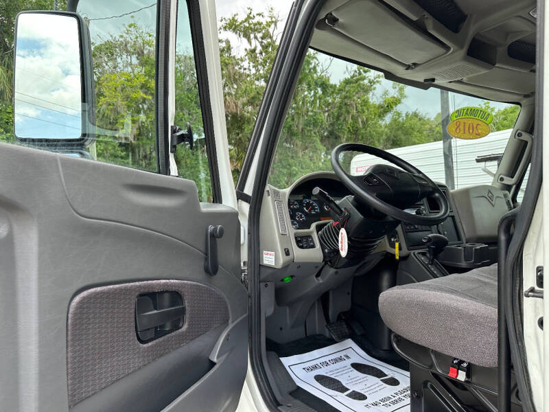 2018 International DuraStar 4300