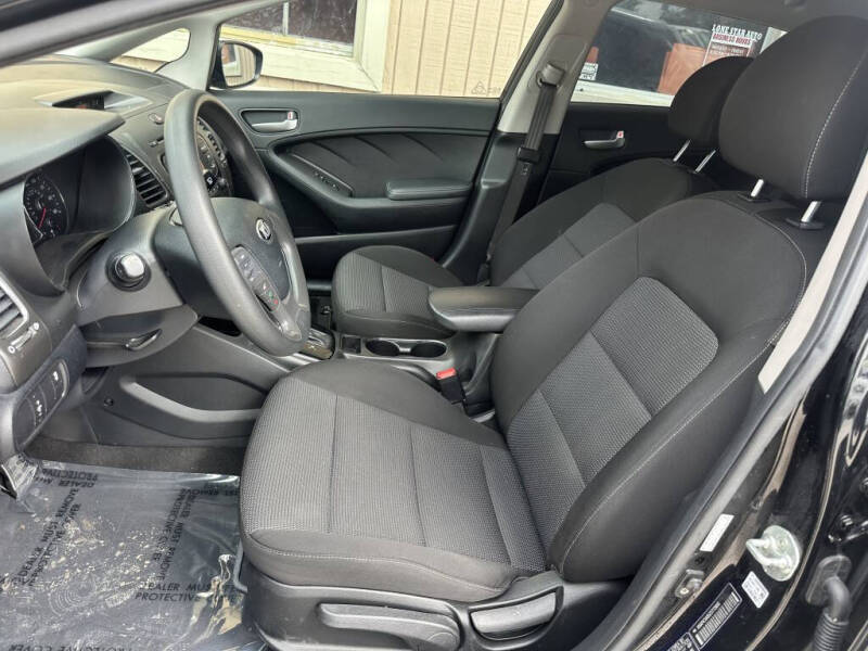 2018 Kia Forte5 LX