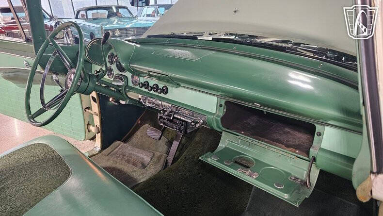 1956 Ford Crown Victoria