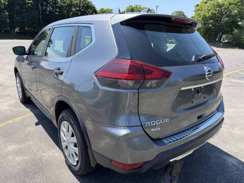 2018 Nissan Rogue S