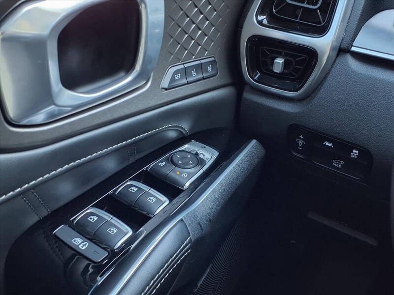 2022 Kia Sorento SX Prestige