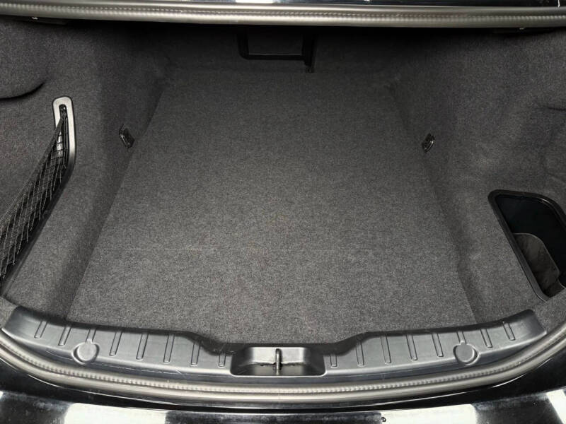 2016 BMW 5 Series 528i