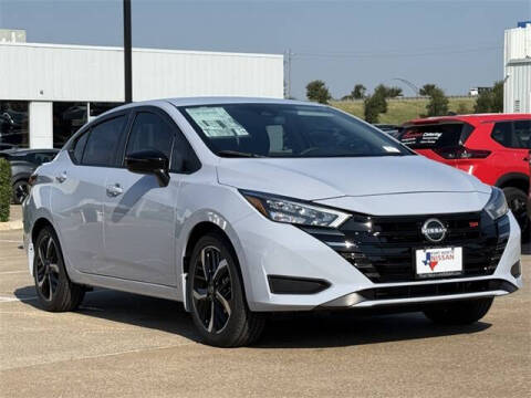 2025 Nissan Versa SR