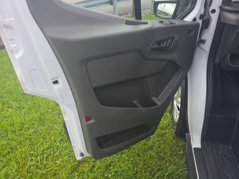 2024 Ford Transit 350 XLT
