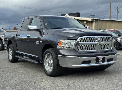 2016 RAM 1500 SLT