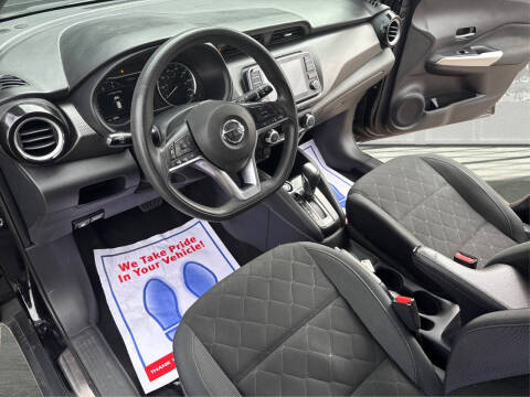 2020 Nissan Kicks SV