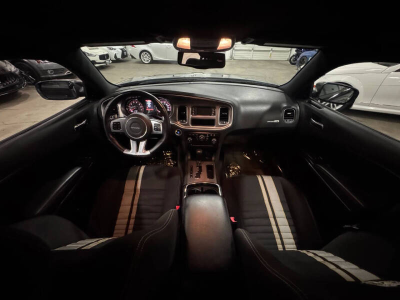 2012 Dodge Charger SRT8 Super Bee