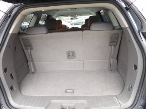 2011 Chevrolet Traverse LT