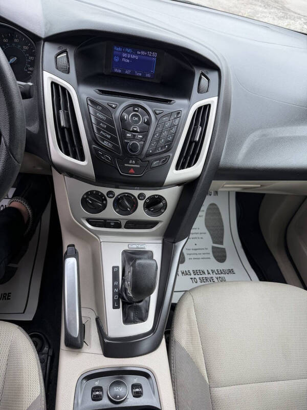2013 Ford Focus SE