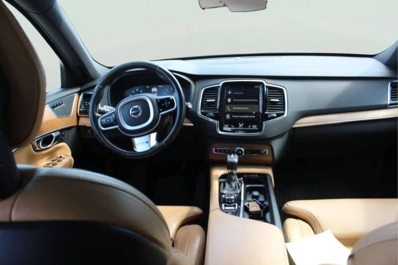 2017 Volvo XC90 T6 Inscription