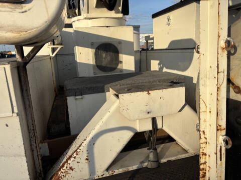 2015 Freightliner M2 106