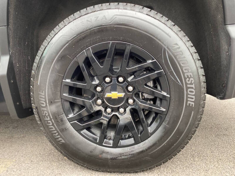 2025 Chevrolet Silverado EV LT