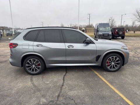 2025 BMW X5 M60i
