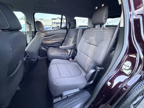 2017 GMC Acadia SLE-2