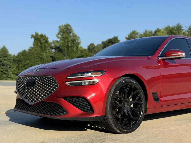 2022 Genesis G70 2.0T