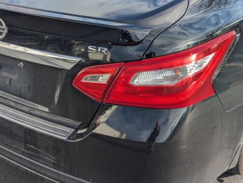 2016 Nissan Altima 2.5 SR