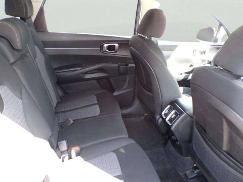 2021 Kia Sorento LX