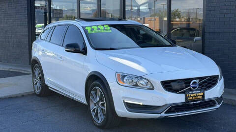 2015 Volvo V60 Cross Country T5