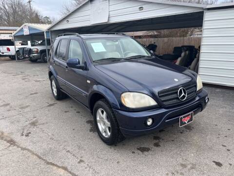 2001 Mercedes-Benz M-Class for sale at LEE AUTO SALES in McAlester OK
