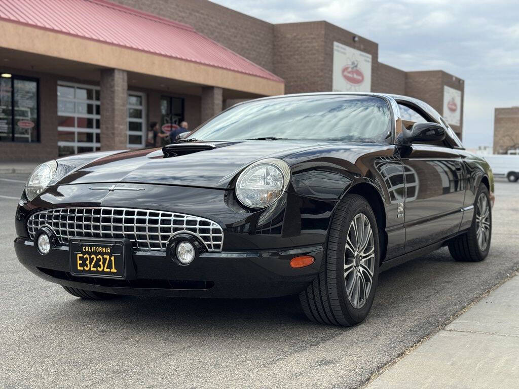 2002 Ford Thunderbird 6